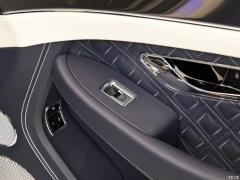2020 4.0T GT V8 2020 4.0T GT V8 Фото 56 из 69