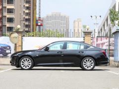 Фото Cadillac CT5 