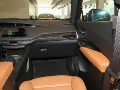 2021 год 28T 4WD Platinum Edition 2021 28T 4WD Platinum Edition Фото 69 из 196