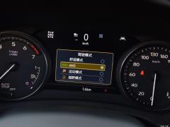 2021 год 28T 4WD Platinum Edition 2021 28T 4WD Platinum Edition Фото 26 из 196
