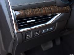 2021 год 28T 4WD Platinum Edition 2021 28T 4WD Platinum Edition Фото 33 из 196