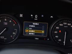 2021 год 28T 4WD Platinum Edition 2021 28T 4WD Platinum Edition Фото 27 из 196