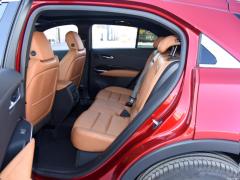 2021 год 28T 4WD Platinum Edition 2021 28T 4WD Platinum Edition Фото 117 из 196