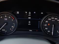 2021 год 28T 4WD Platinum Edition 2021 28T 4WD Platinum Edition Фото 11 из 196