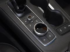 2021 28T полноприводная роскошь 2021 28T two-wheel drive luxury Фото 76 из 422