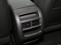 2021 2.0T полноприводная роскошь 2021 2.0T two-wheel drive luxury Фото 254 из 372