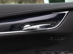 2021 2.0T полноприводная роскошь 2021 2.0T two-wheel drive luxury Фото 242 из 372