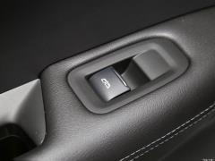 2021 2.0T полноприводная роскошь 2021 2.0T two-wheel drive luxury Фото 259 из 372