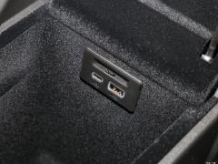 2021 2.0T полноприводная роскошь 2021 2.0T two-wheel drive luxury Фото 240 из 372