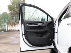 2021 2.0T полноприводная роскошь 2021 2.0T two-wheel drive luxury Фото 241 из 372