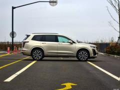 2021 2.0T шестиместный полноприводный платиновый тип 2021 2.0T six-seater four-wheel drive platinum type Фото 4 из 67
