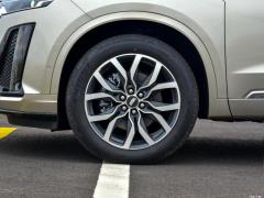 2021 2.0T шестиместный полноприводный платиновый тип 2021 2.0T six-seater four-wheel drive platinum type Фото 52 из 67
