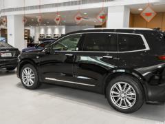 2021 2.0T семиместный полноприводный люкс 2021 2.0T seven-seater two-wheel drive luxury Фото 408 из 428