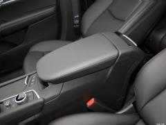 Семиместный полноприводный автомобиль 2021 2.0T 2021 2.0T seven-seater four-wheel drive style Фото 652 из 872