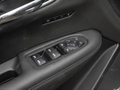 2021 2.0T шестиместный полноприводный люкс 2021 2.0T six-seater two-wheel drive luxury Фото 711 из 872