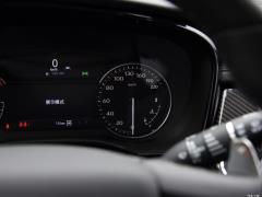 Модель 2021 года с фейслифтингом 2.0T шестиместная полноприводная модель премиум-класса 2021 model facelift 2.0T six-seater four-wheel drive premium model Фото 59 из 872