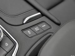 Шестиместный полноприводный автомобиль 2021 2.0T 2021 2.0T six-seater four-wheel drive style Фото 202 из 872