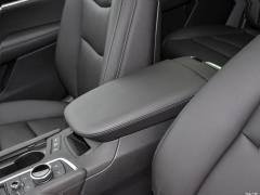 2021 2.0T шестиместный полноприводный люкс 2021 2.0T six-seater two-wheel drive luxury Фото 704 из 872