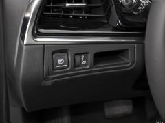 Шестиместный полноприводный автомобиль 2021 2.0T 2021 2.0T six-seater four-wheel drive style Фото 162 из 872