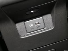 2021 2.0T семиместный полноприводный люкс 2021 2.0T seven-seater four-wheel drive luxury Фото 787 из 872