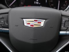 Семиместный полноприводный автомобиль 2021 2.0T 2021 2.0T seven-seater four-wheel drive style Фото 225 из 872