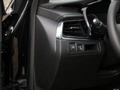 Семиместный полноприводный автомобиль 2021 2.0T 2021 2.0T seven-seater four-wheel drive style Фото 213 из 872