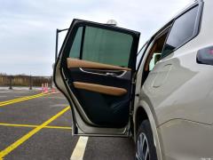 2021 2.0T шестиместный полноприводный платиновый тип 2021 2.0T six-seater four-wheel drive platinum type Фото 43 из 66