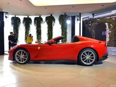 Фото Ferrari 812 GTS 