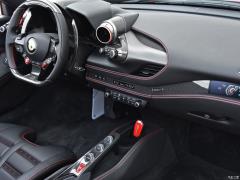Фото Ferrari F8 Tributo 