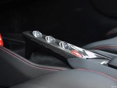 2020 Spider 3.9T V8 2020 Spider 3.9T V8 Фото 65 из 363