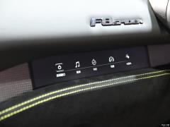 2020 Spider 3.9T V8 2020 Spider 3.9T V8 Фото 99 из 363