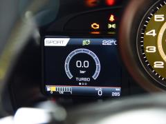 2020 Spider 3.9T V8 2020 Spider 3.9T V8 Фото 81 из 363