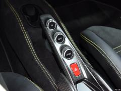 2020 Spider 3.9T V8 2020 Spider 3.9T V8 Фото 108 из 363