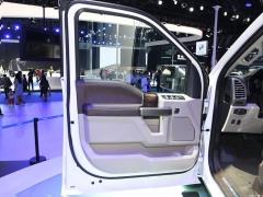 Модель 2019 года 3.5T LTD 2019 model 3.5T LTD Фото 43 из 84