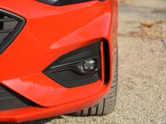 2021 Хэтчбек EcoBoost 180 Automatic ST Line 2021 Hatchback EcoBoost 180 Automatic ST Line Фото 21 из 65