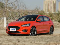 2021 Хэтчбек EcoBoost 180 Automatic ST Line 2021 Hatchback EcoBoost 180 Automatic ST Line Фото 1 из 65