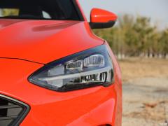 2021 Хэтчбек EcoBoost 180 Automatic ST Line 2021 Hatchback EcoBoost 180 Automatic ST Line Фото 20 из 65
