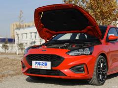 2021 Хэтчбек EcoBoost 180 Automatic ST Line 2021 Hatchback EcoBoost 180 Automatic ST Line Фото 8 из 65