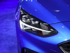 2021 седан EcoBoost 180 автомат ST Line 2021 sedan EcoBoost 180 automatic ST Line Фото 20 из 120