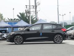 2021 Хэтчбек EcoBoost 180 Automatic ST Line 2021 Hatchback EcoBoost 180 Automatic ST Line Фото 4 из 65
