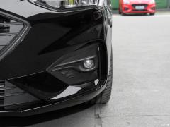 2021 Хэтчбек EcoBoost 180 Automatic ST Line 2021 Hatchback EcoBoost 180 Automatic ST Line Фото 25 из 65