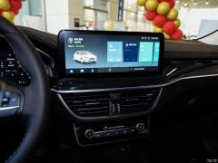 2021 Хэтчбек EcoBoost 180 Automatic NeochaEDGE 2021 Hatchback EcoBoost 180 Automatic NeochaEDGE Фото 185 из 602