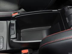 2021 седан EcoBoost 180 автомат ST Line 2021 sedan EcoBoost 180 automatic ST Line Фото 384 из 602