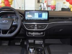 2021 Хэтчбек EcoBoost 180 Automatic NeochaEDGE 2021 Hatchback EcoBoost 180 Automatic NeochaEDGE Фото 152 из 602