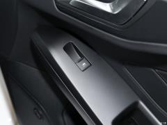 2021 седан EcoBoost 180 автомат ST Line 2021 sedan EcoBoost 180 automatic ST Line Фото 361 из 602