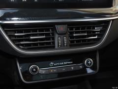 2021 Хэтчбек EcoBoost 180 Automatic ST Line 2021 Hatchback EcoBoost 180 Automatic ST Line Фото 320 из 602