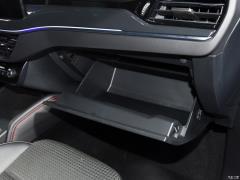2021 седан EcoBoost 180 автомат ST Line 2021 sedan EcoBoost 180 automatic ST Line Фото 84 из 602