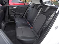 2021 Хэтчбек EcoBoost 180 Automatic NeochaEDGE 2021 Hatchback EcoBoost 180 Automatic NeochaEDGE Фото 464 из 602