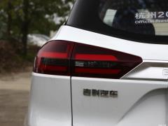 Модели 2021 года миллион моделей 1.8TD ручной привод на два колеса комфорт 2021 models million models 1.8TD manual two-wheel drive comfort Фото 283 из 536