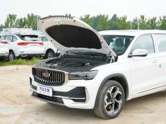 2021 2.0TD мощная автоматическая полноприводная модель премиум-класса 2021 2.0TD high-power automatic four-wheel drive premium model Фото 59 из 135